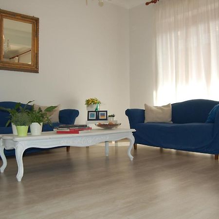 La Reginella Apartment Sorrento Exterior photo